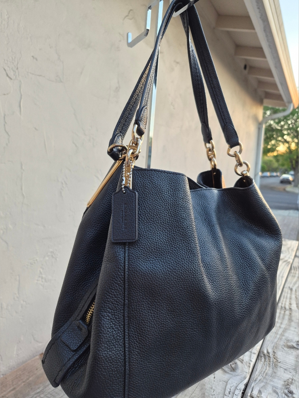 Coach Dalton 31 Black Pebbled Leather Bag - Picture 5 of 13